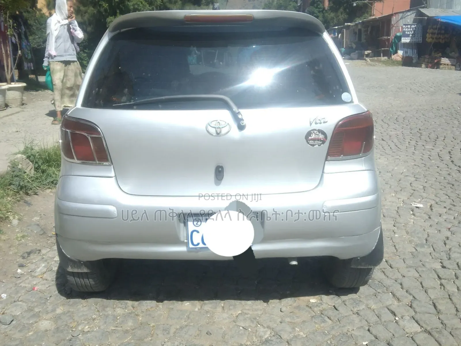 Toyota Vitz 2004 Off white