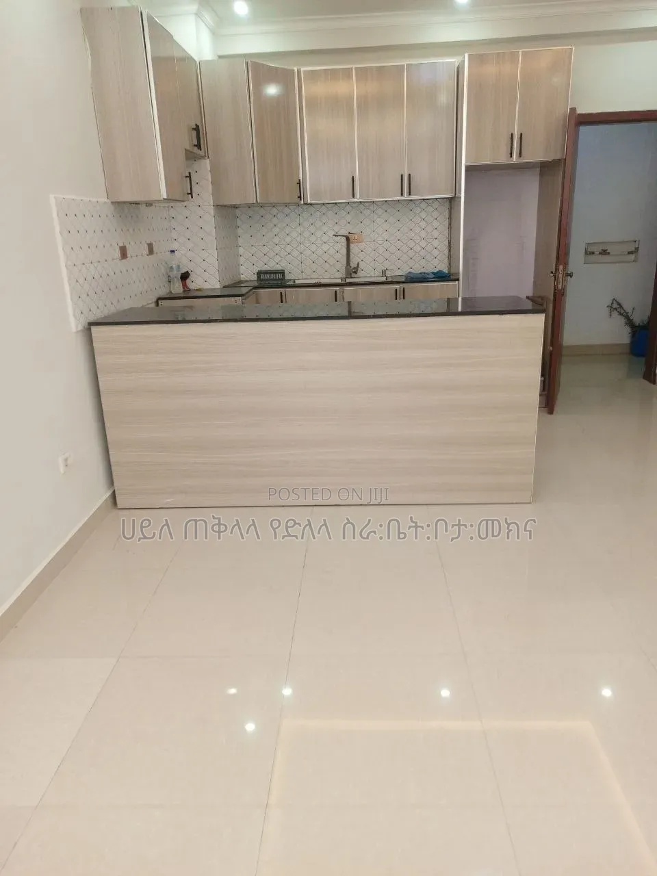 Furnished 2bdrm Apartment in ኖህ ሪልስተት, Bole for sale
