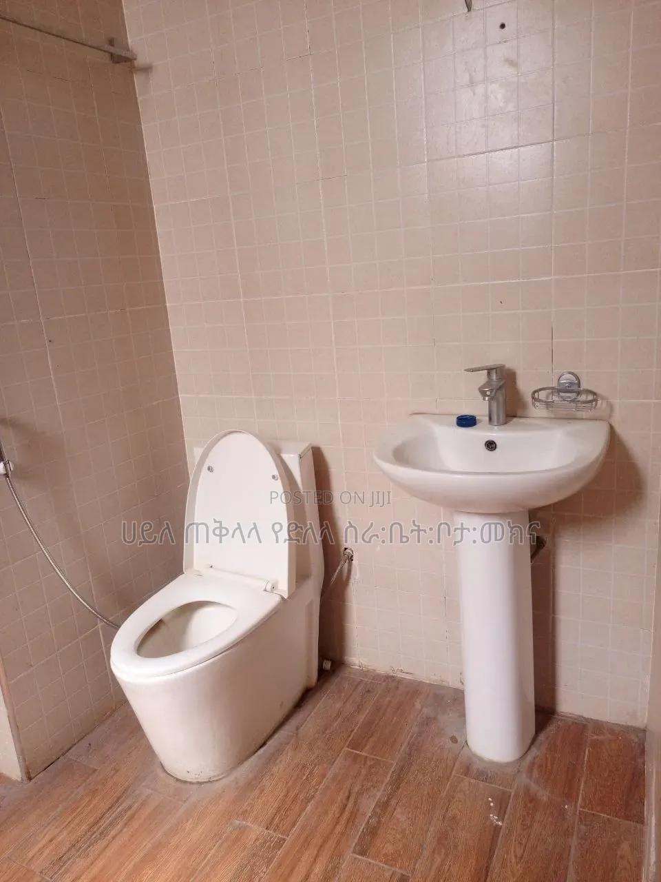 Furnished 2bdrm Apartment in ኖህ ሪልስተት, Bole for sale