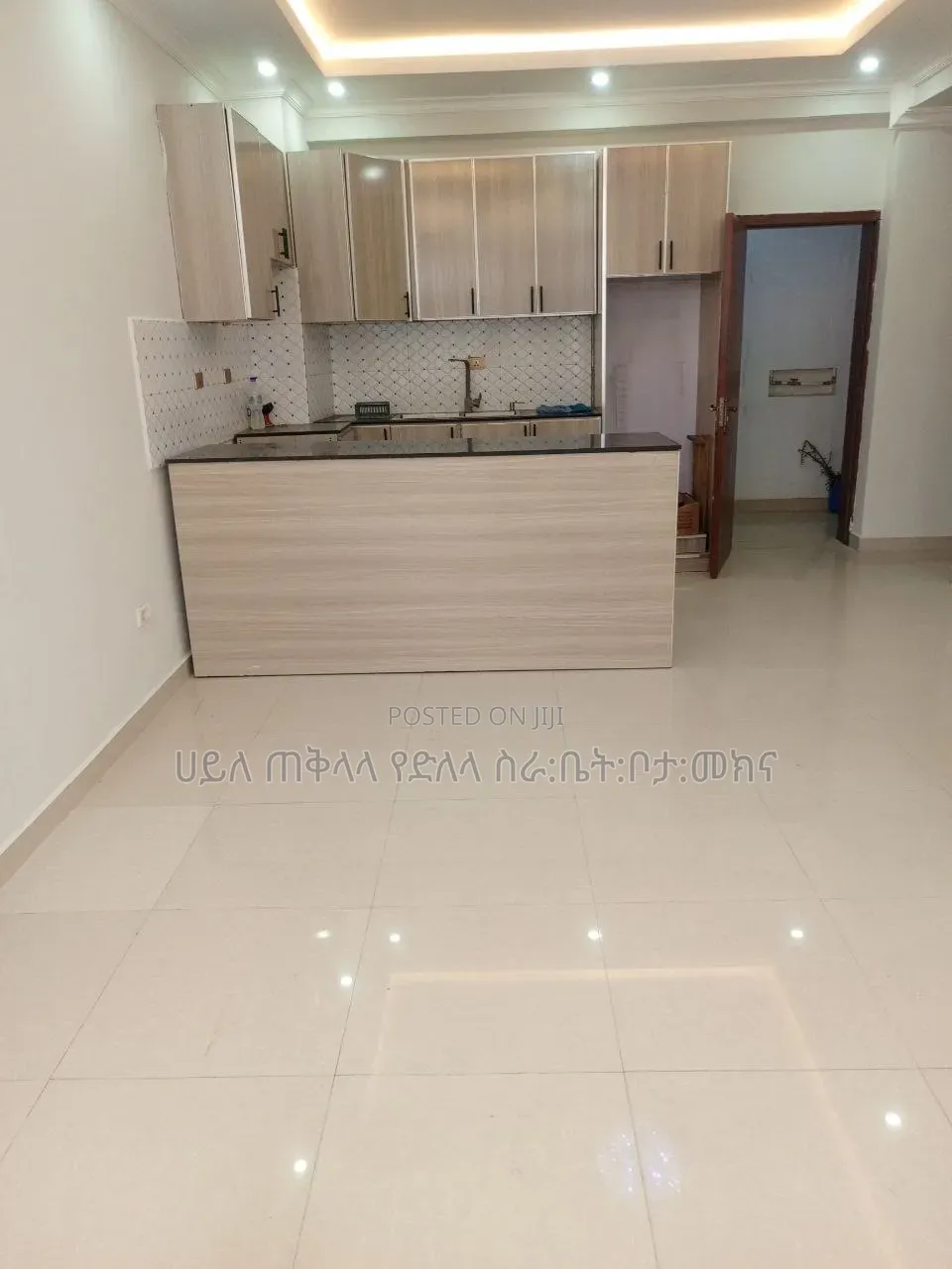 Furnished 2bdrm Apartment in ኖህ ሪልስተት, Bole for sale