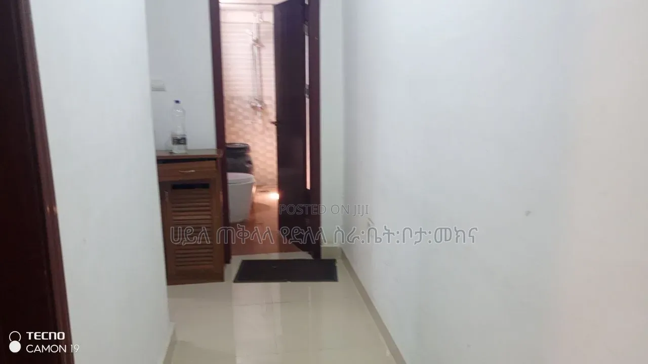 Furnished 2bdrm Apartment in ኖህሪልስተት, Bole for sale