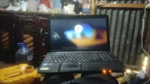 Laptop Toshiba Satellite C850 6GB Intel Core 3 HDD 500GB