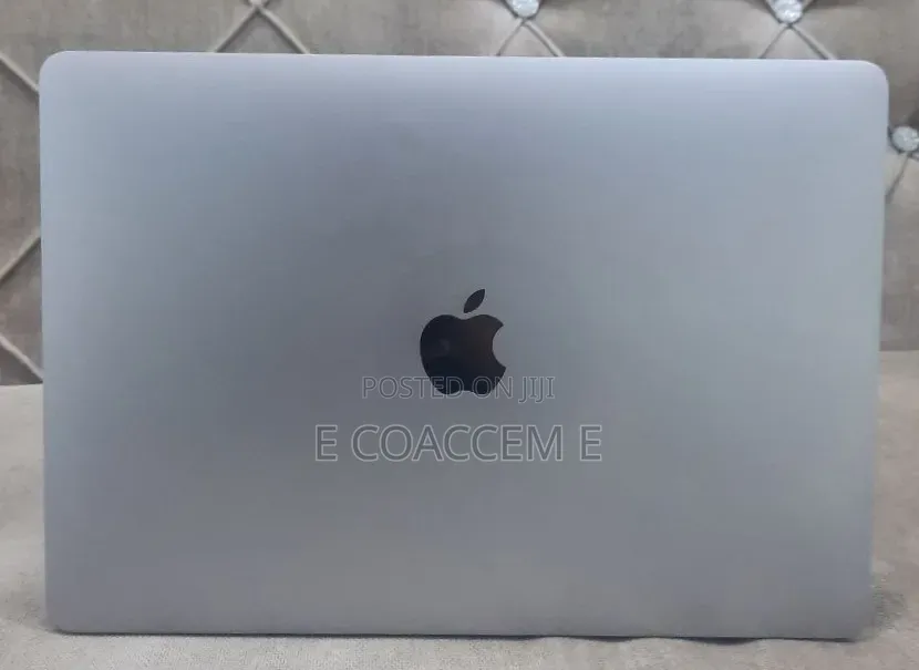 New Laptop Apple MacBook 16GB Intel Core i5 SSD 512GB