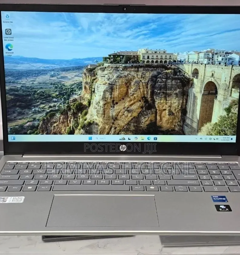 New Laptop HP Stream Notebook 16GB Intel Core i7 SSD 512GB