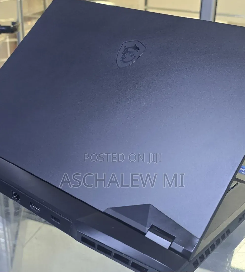 New Laptop MSI GL75 Leopard 16GB Intel Core i7 SSD 512GB