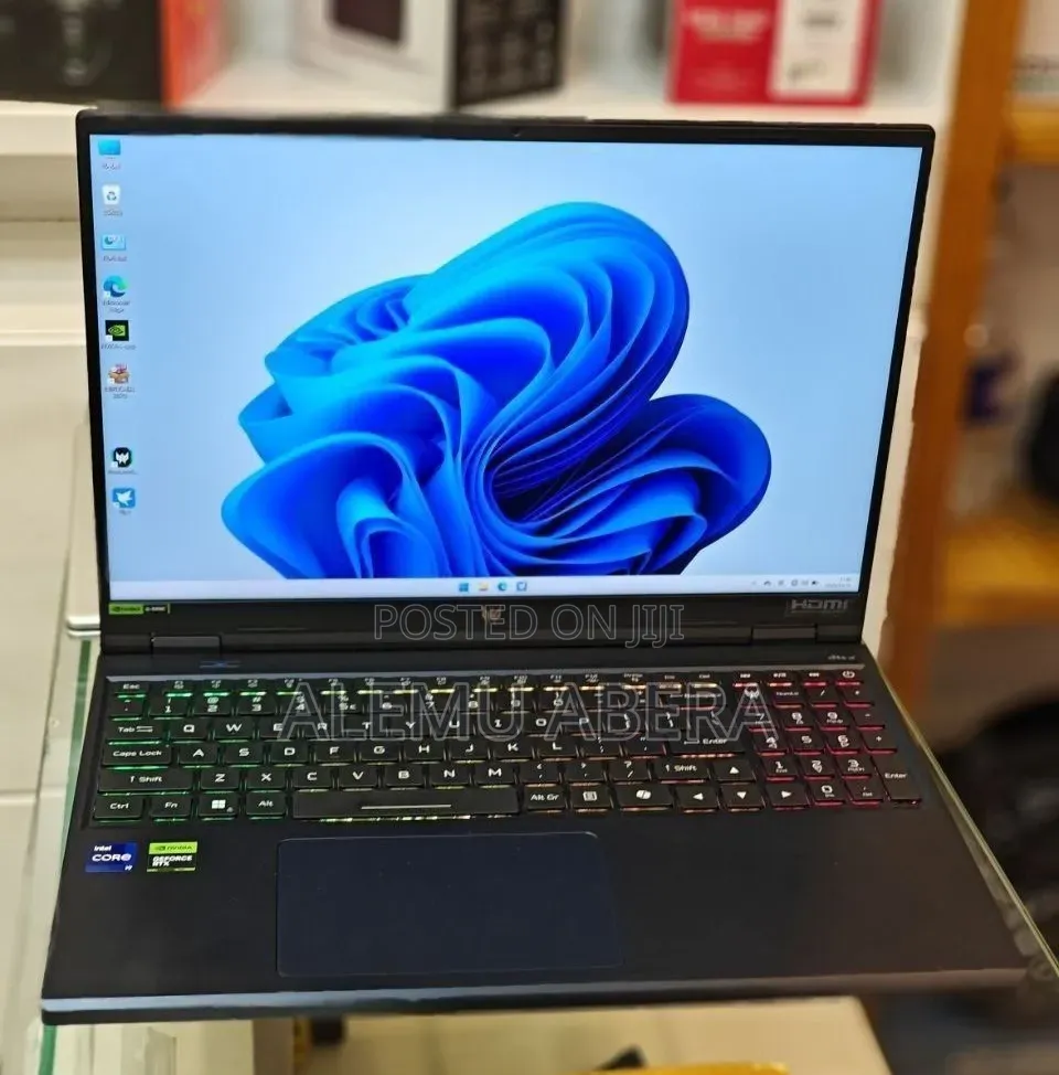 New Laptop Acer Predator Helios Neo 16 16GB Intel Core i9 SSD 1T