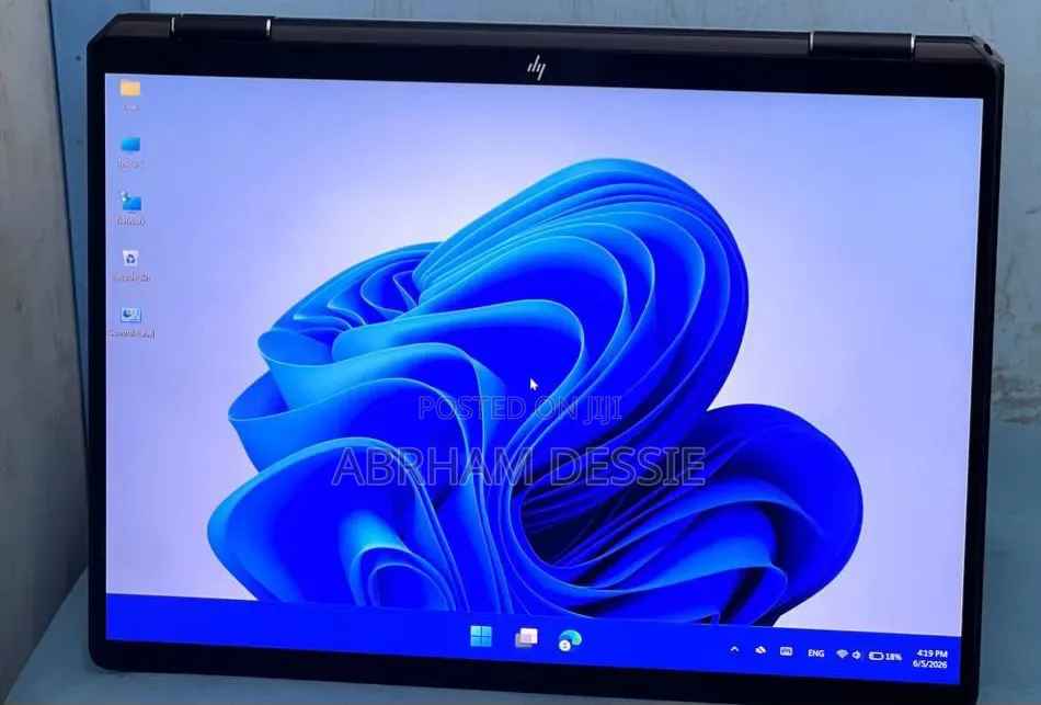New Laptop HP Spectre 16GB Intel Core i7 SSD 1T