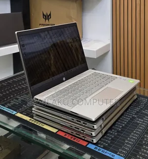 New Laptop HP Pavilion 14 8GB Intel Core i5 SSD 512GB