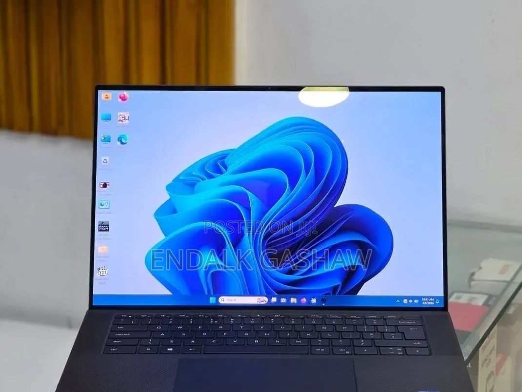 New Laptop Dell Precision 5540 16GB Intel Core i7 SSD 512GB