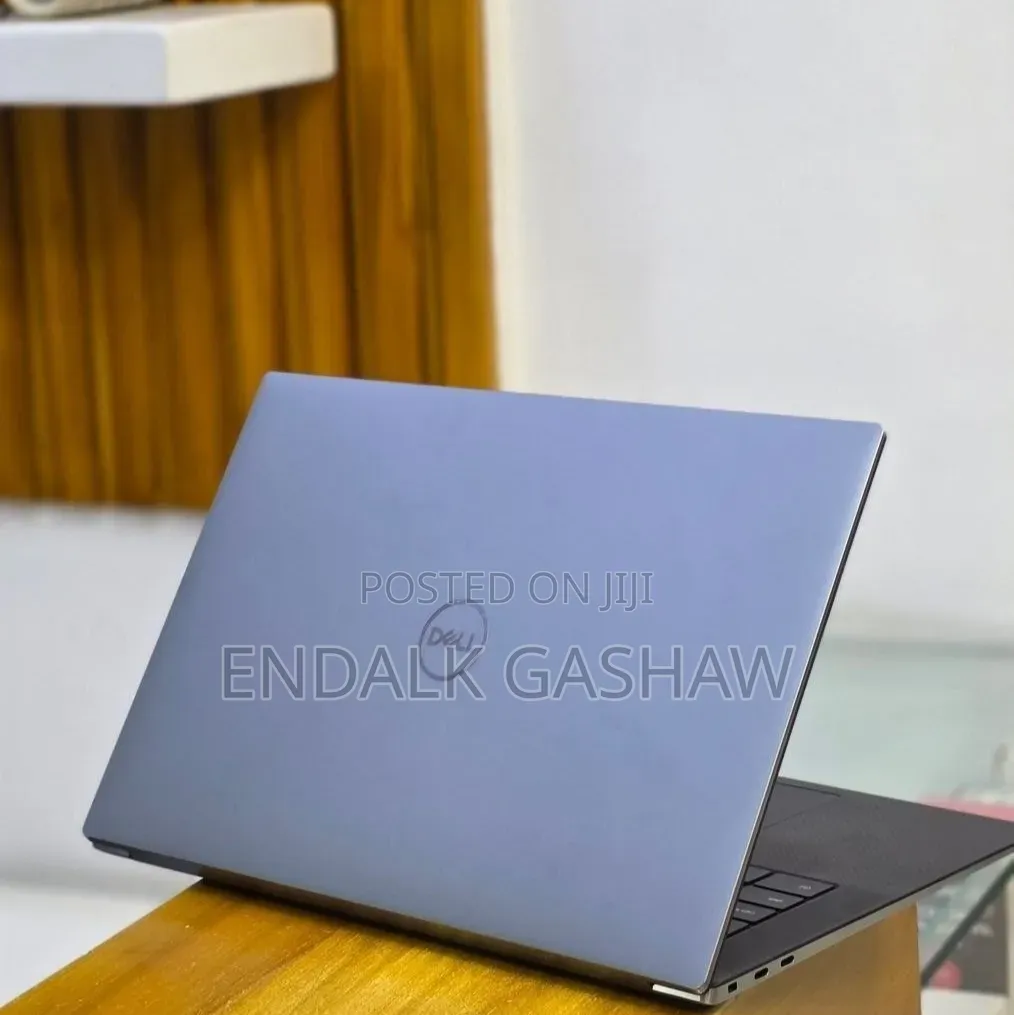 New Laptop Dell Precision 5540 16GB Intel Core i7 SSD 512GB