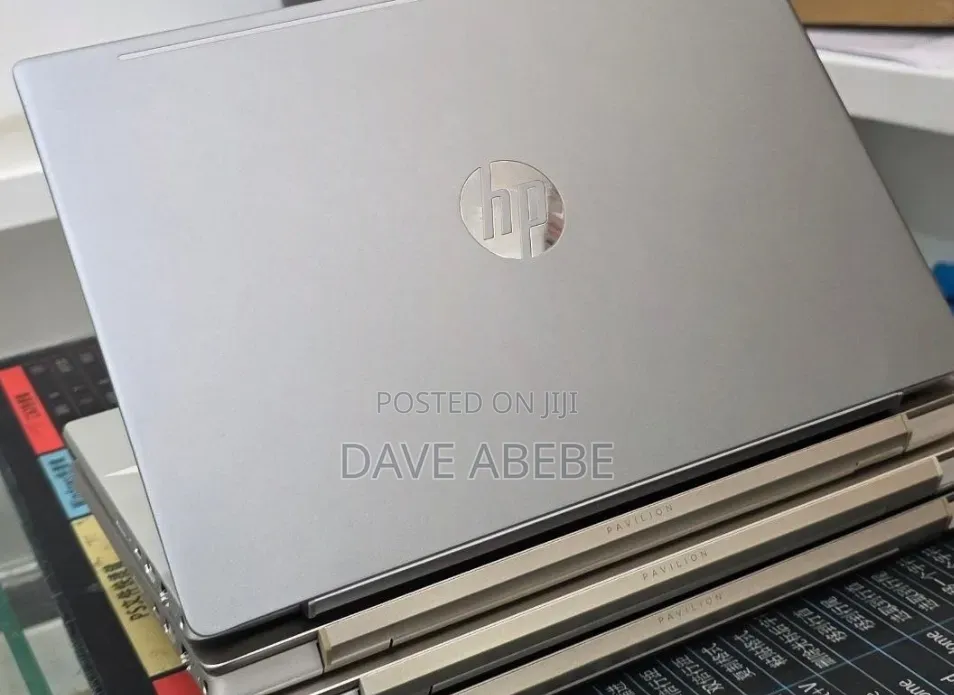 New Laptop HP Pavilion 14 8GB Intel Core i5 SSD 512GB