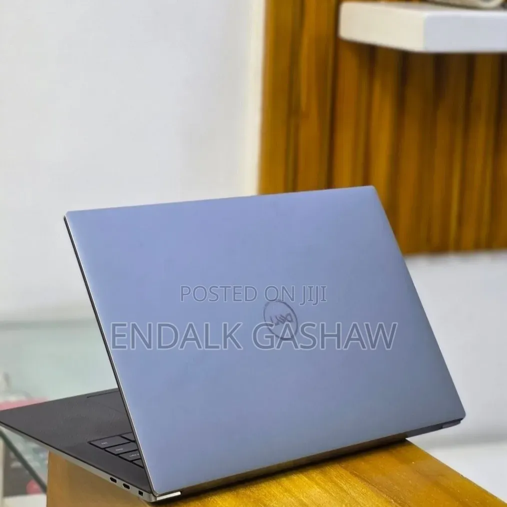 New Laptop Dell Precision 5540 16GB Intel Core i7 SSD 512GB