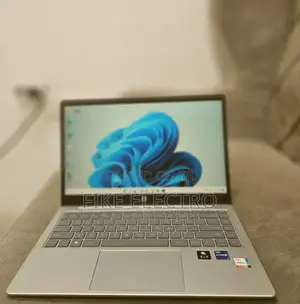 New Laptop HP Stream Notebook 16GB Intel Core i7 SSD 1T