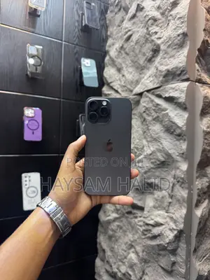 New Apple iPhone 16 Pro Max 256 GB Black