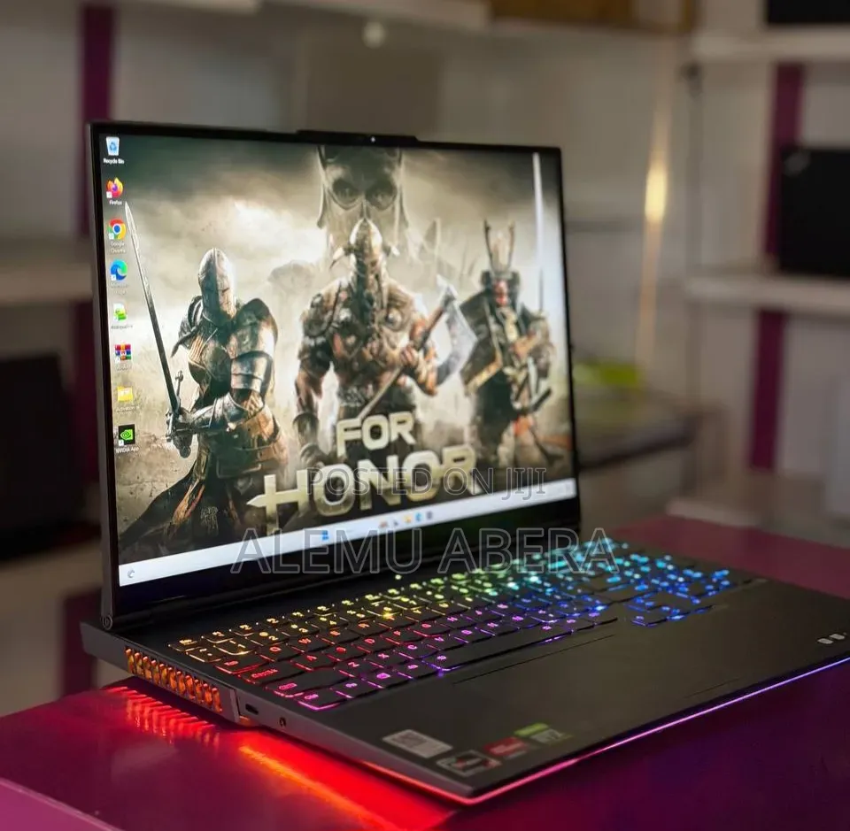 New Laptop Lenovo 16GB AMD Ryzen 9 SSD 1T