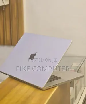 New Laptop Apple MacBook Pro 2021 M1 32GB Apple M1 Pro SSD 512GB