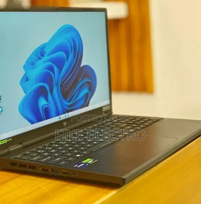 New Laptop Acer Predator Helios Neo 16 16GB Intel Core i9 SSD 1T