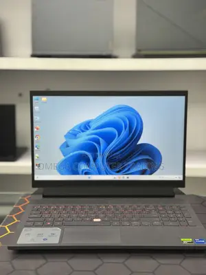 New Laptop Dell G15 5511 16GB Intel Core i7 SSD 1T