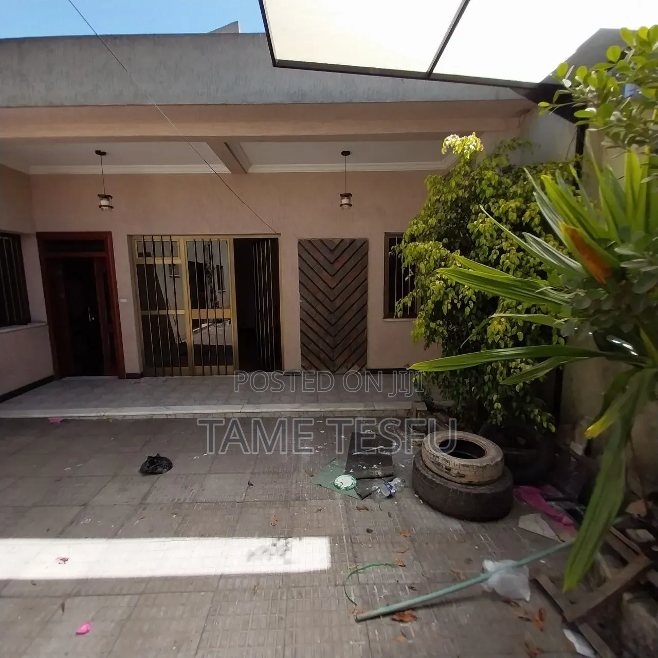 Furnished 4bdrm House in Cmc ወሰን, Yeka for sale