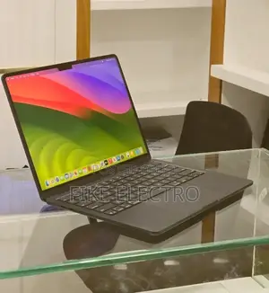 New Laptop Apple MacBook Air 2025 M4 16GB Apple M4 SSD 256GB