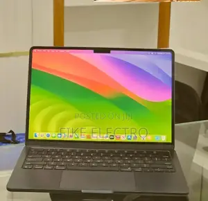 New Laptop Apple MacBook Air 2025 M4 16GB Apple M4 SSD 256GB