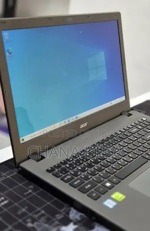 New Laptop Acer 8GB Intel Core i5 HDD 1T