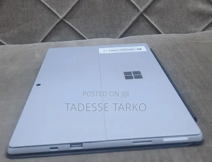 New Laptop Microsoft Surface Pro 7+ 16GB Intel Core i7 SSD 512GB