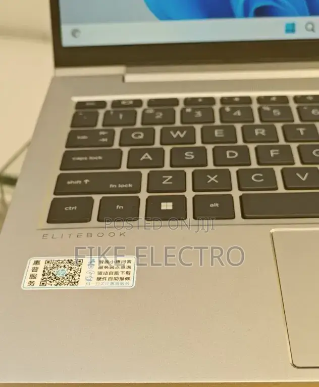 New Laptop HP EliteBook 840 G10 16GB Intel Core i7 SSD 1T