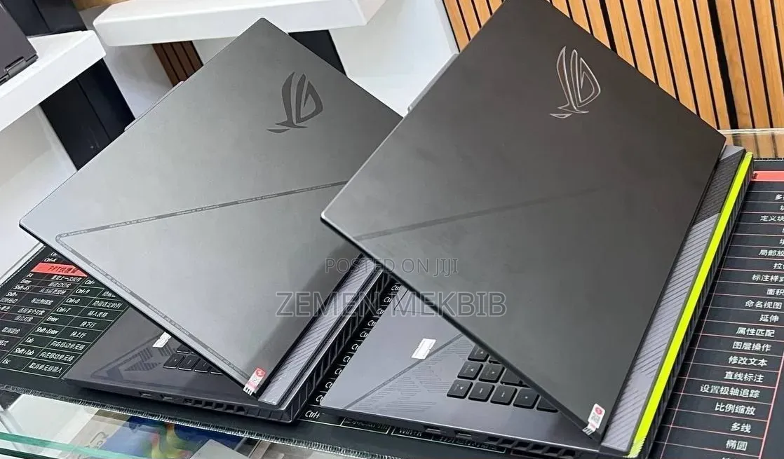 New Laptop Asus ROG Strix G15 16GB Intel Core i9 SSD 1T