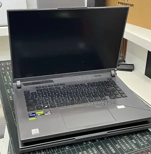 New Laptop Asus ROG Strix G15 16GB Intel Core i9 SSD 1T