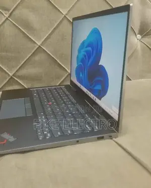 New Laptop Lenovo ThinkPad X1 Yoga 16GB Intel Core i7 SSD 512GB