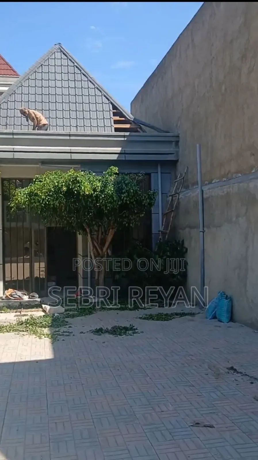 1bdrm House in Ali Bira Street, East Shewa for sale