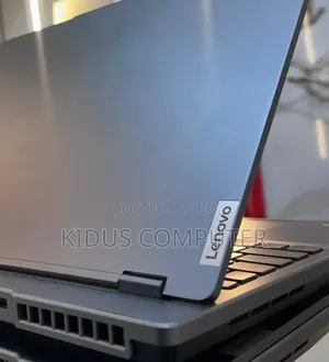 New Laptop Lenovo Legion 7 24GB Intel Core i7 SSD 1T