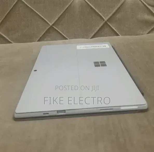 New Laptop Microsoft Surface Pro 7 16GB Intel Core i7 SSD 512GB