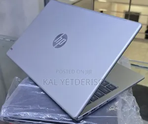 New Laptop HP Pavilion 10 16GB Intel Core i5 SSD 512GB