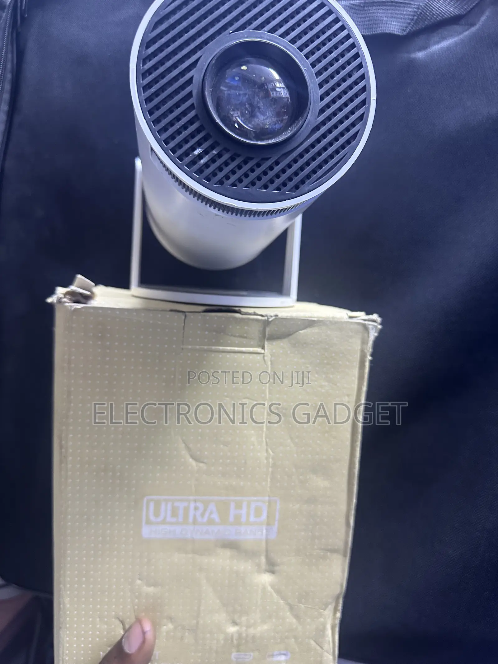 Smart Projector | ፕሮጀክተር | የተለያዩ ፊቸሮች አሉት