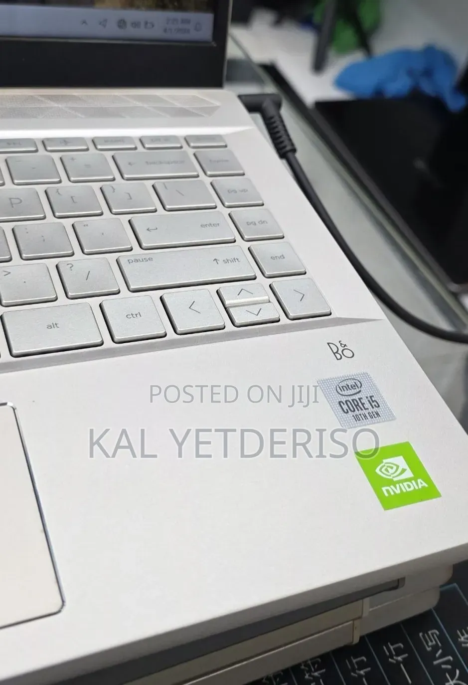 New Laptop HP Pavilion 10 8GB Intel Core i5 SSD 512GB