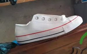 Converse Shoese ከድሬ ያስመጣናቸው