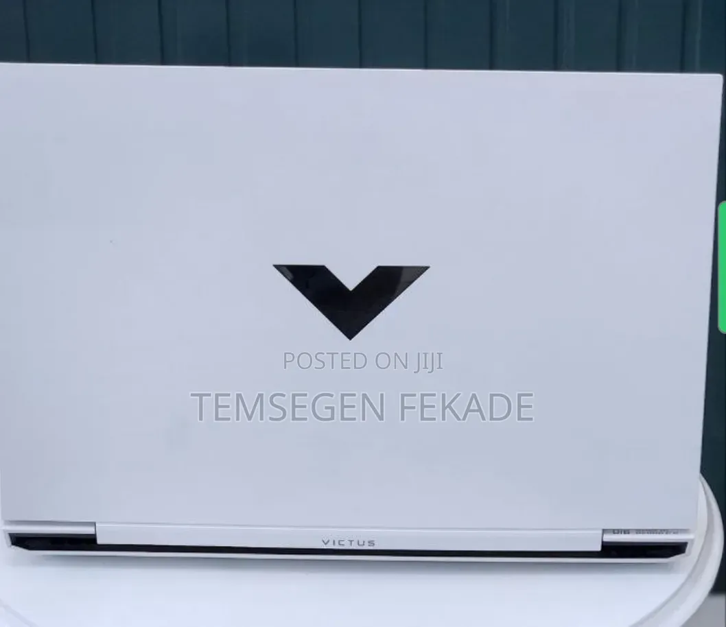 New Laptop HP Victus 16 16GB Intel Core i7 SSD 512GB