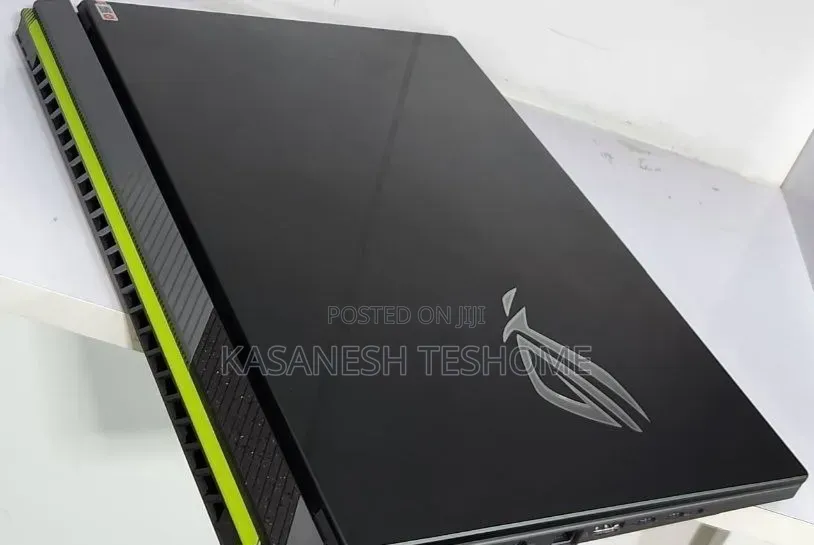 New Laptop Asus ROG Strix G15 16GB Intel Core i9 SSD 1T
