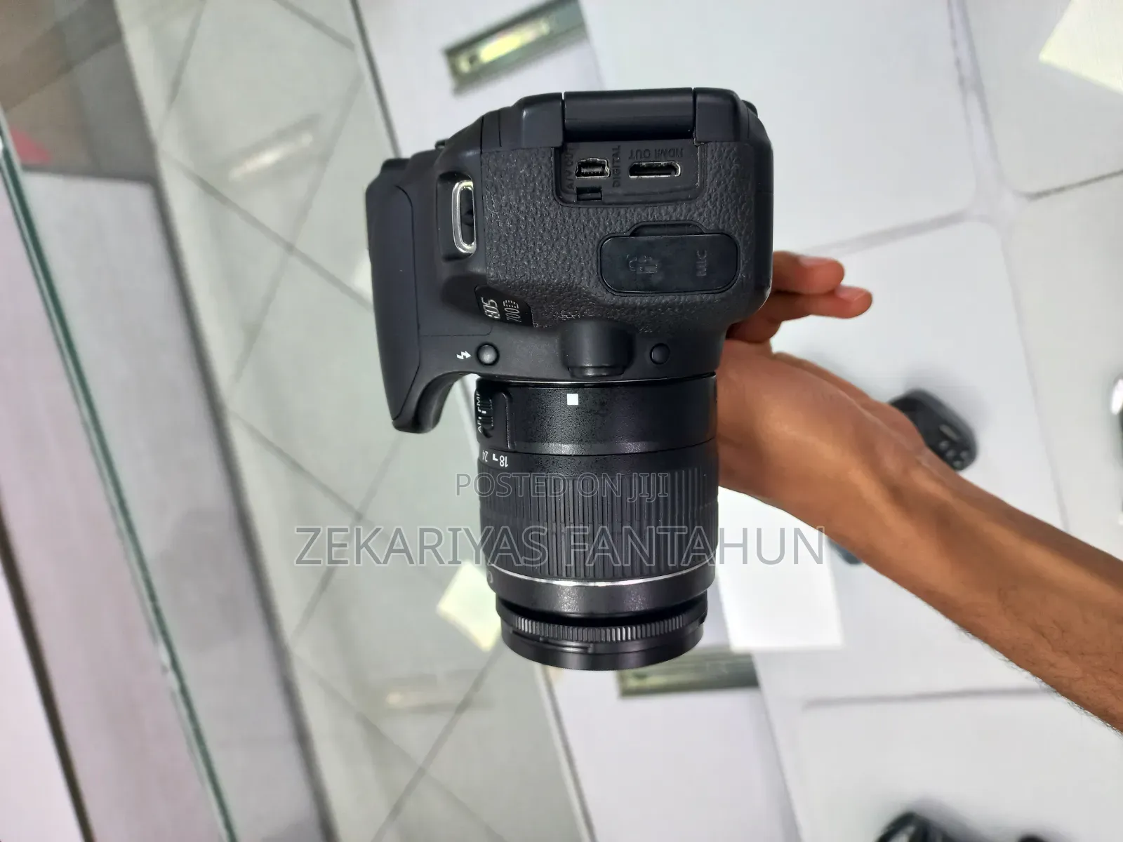 Canon 700d _With Lens