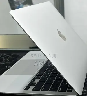 New Laptop Apple MacBook Air 16GB Apple M1 SSD 512GB