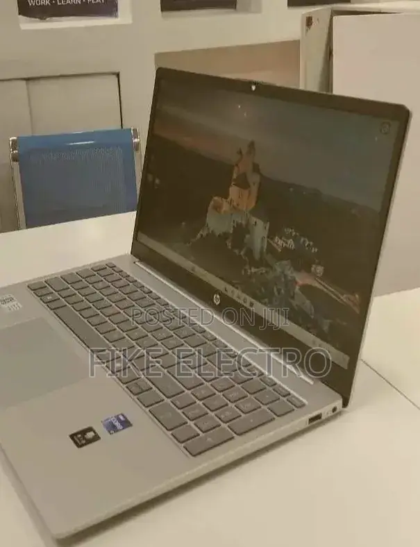 New Laptop HP Stream Notebook 16GB Intel Core i7 SSD 1T