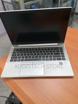 New Laptop HP EliteBook 840 8GB Intel Core i5 SSD 256GB
