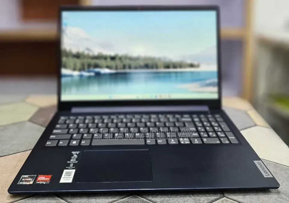 New Laptop Lenovo IdeaPad Z575 8GB AMD Ryzen 5 SSD 512GB