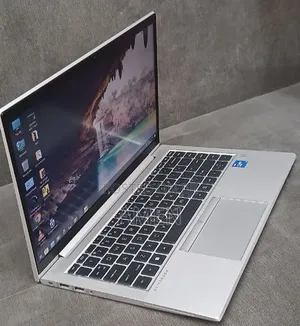New Laptop HP EliteBook 840 G8 16GB Intel Core i5 SSD 512GB