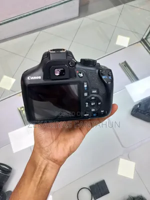 Canon T6 1300d