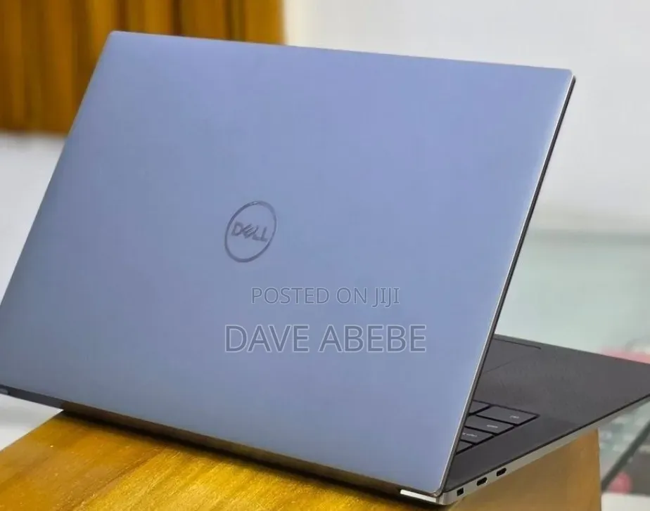 New Laptop Dell Precision 5560 16GB Intel Core i7 SSD 512GB