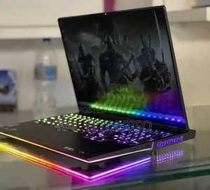 New Laptop Lenovo Legion 9 16GB AMD Ryzen 9 SSD 1T
