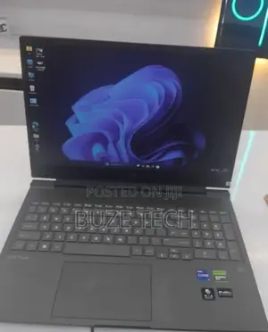 New Laptop HP Victus 15 16GB Intel Core i7 SSD 1T